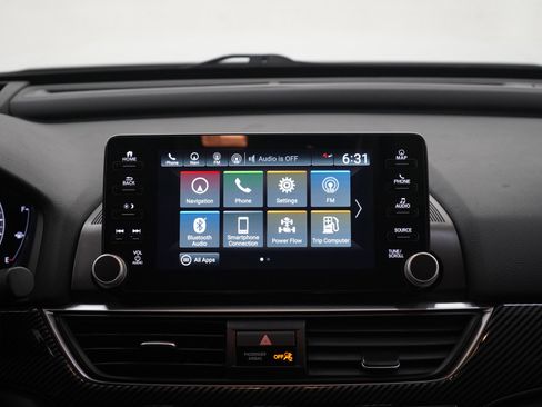 Used 2022 Honda Accord Touring image 14