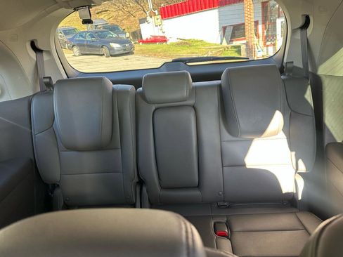 Used 2016 Honda Odyssey Touring image 15