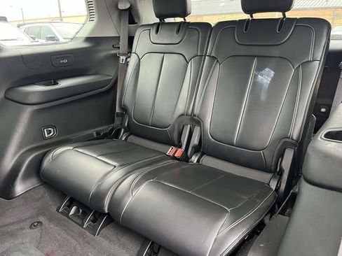 Used 2021 Jeep Grand Cherokee L Limited image 16