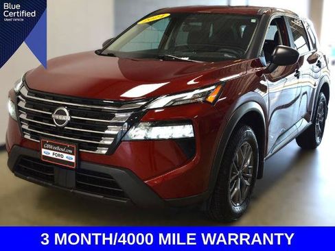 Used 2024 Nissan Rogue S AWD/4WD image 1