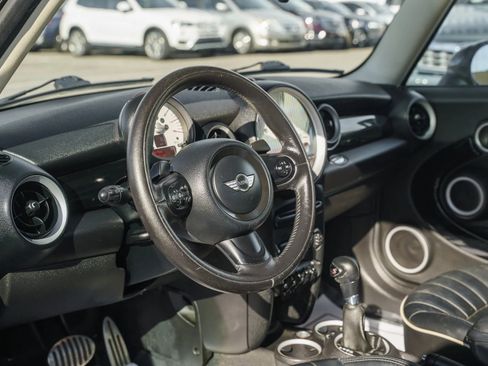 Used 2012 MINI Cooper S image 12