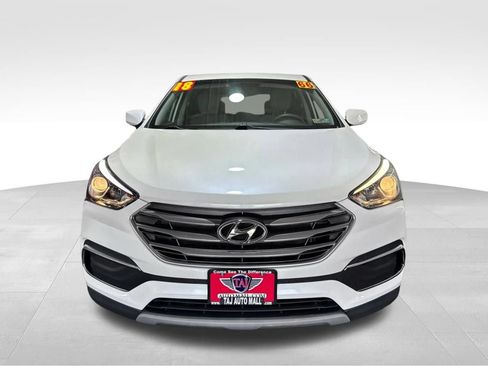 Used 2018 Hyundai Santa Fe Sport AWD/4WD image 2