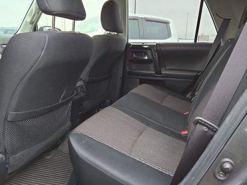 Used 2017 Toyota 4Runner TRD Off-Road w/ Convenience Package image 11