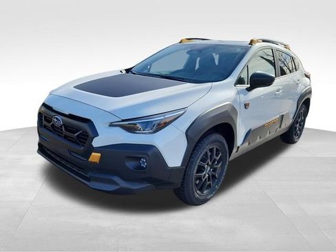 Used 2026 Subaru Crosstrek 2.5i Wilderness w/ Crosstrek Mirror Package AWD/4WD image 9