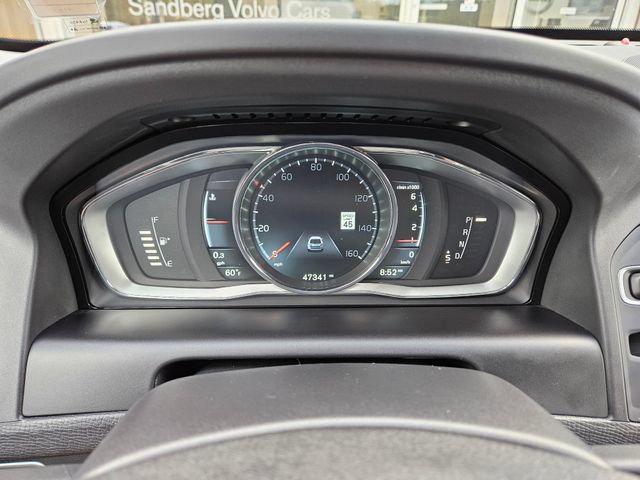 Used 2015 Volvo XC60 T6 Platinum FWD image 23