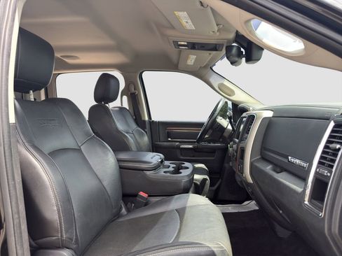 Used 2016 RAM 2500 Laramie AWD/4WD image 17