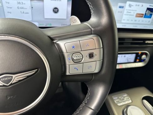 Used 2023 Genesis GV60 Advanced image 16