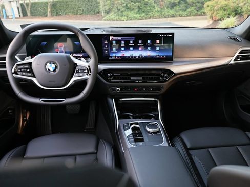 New 2026 BMW 330i Sedan w/ Premium Package RWD image 29