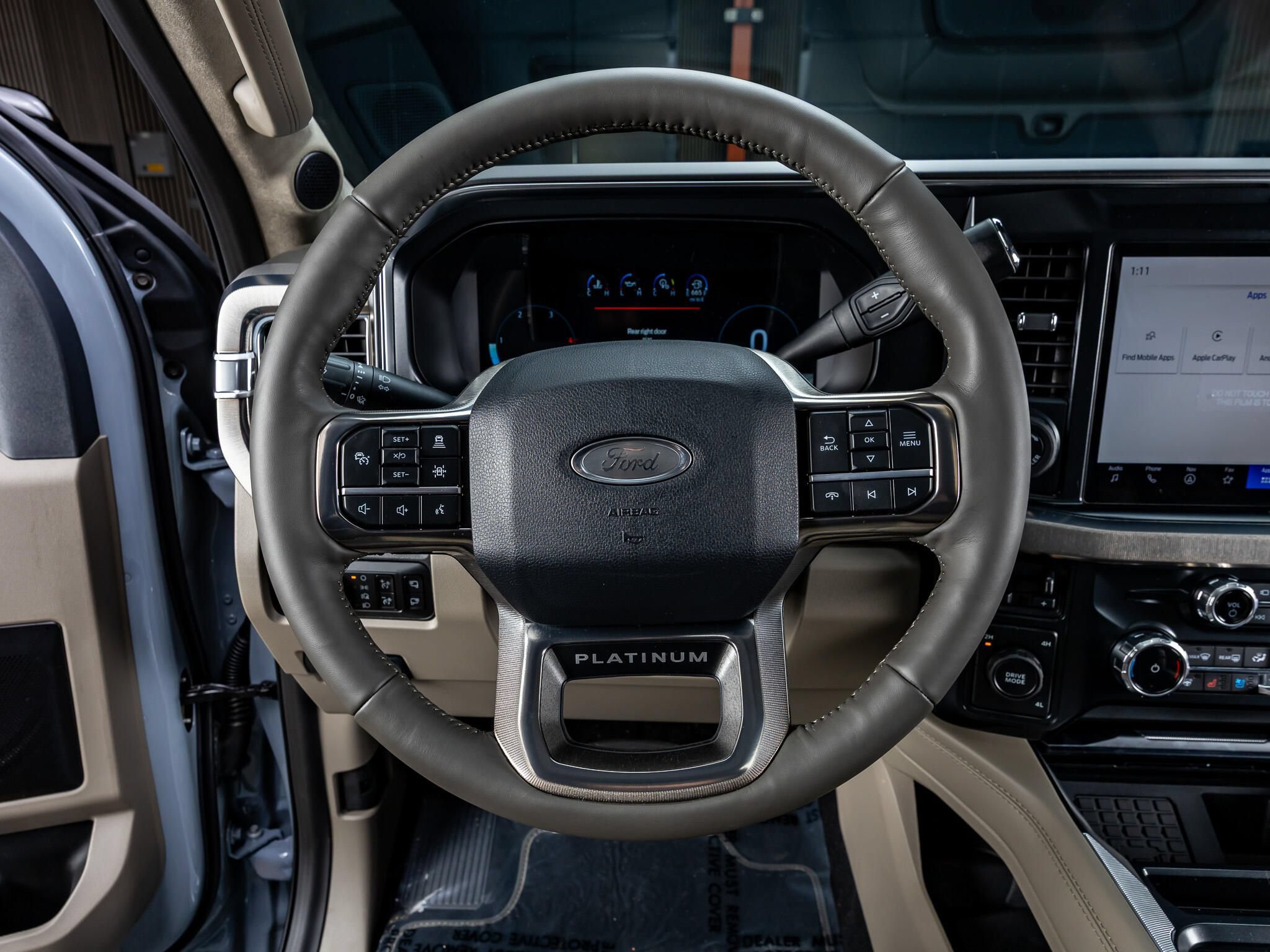 Used 2026 Ford F450 Platinum w/ Platinum Plus Package AWD/4WD image 19