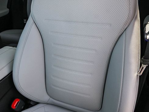 New 2026 Mercedes-Benz GLC 300 GLC 300 image 23