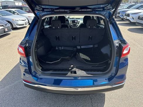 Used 2019 Chevrolet Equinox LT image 11