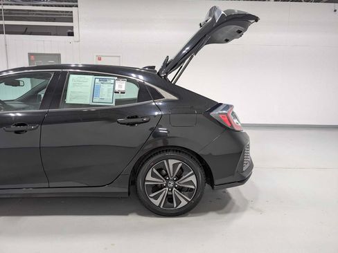 Used 2017 Honda Civic EX-L image 11