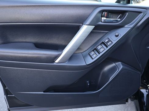 Used 2017 Subaru Forester 2.0XT Premium w/ Popular Package #2A image 9