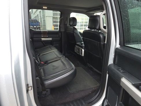 Used 2016 Ford F150 Lariat image 14