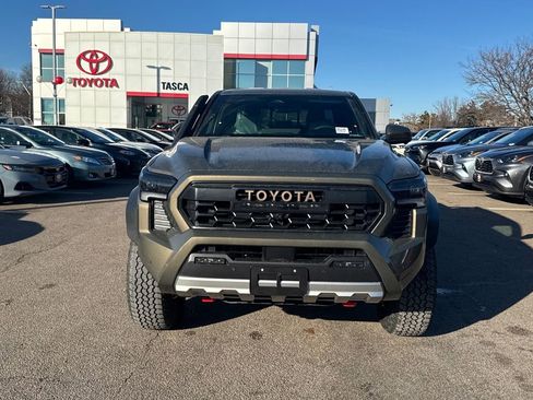New 2026 Toyota Tacoma 4x4 Double Cab Hybrid image 2