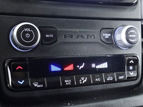 Used 2023 RAM ProMaster 2500 FWD image 20