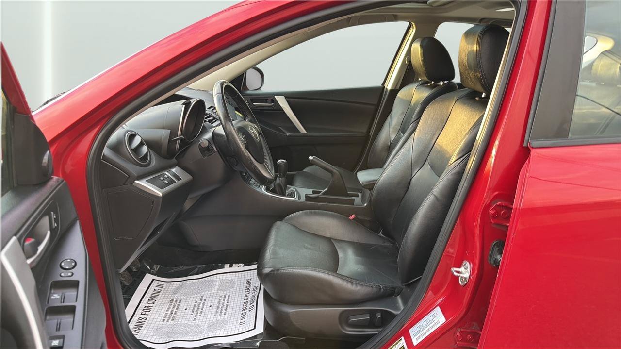Used 2012 MAZDA MAZDA3 s Grand Touring w/ Tech Pkg FWD image 11