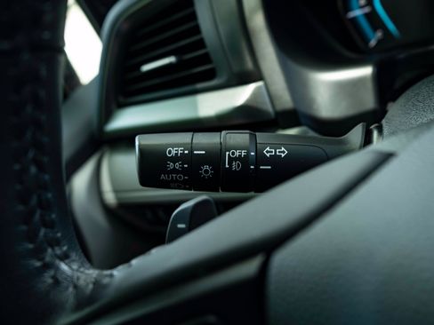 Used 2023 Honda Odyssey EX-L image 24