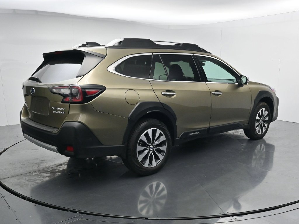 Used 2024 Subaru Outback Touring XT AWD/4WD image 8