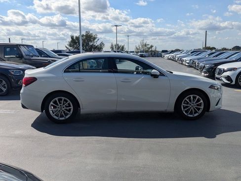 Used 2019 Mercedes-Benz A 220 image 4