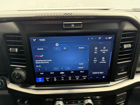 New 2026 Ford F250 Lariat w/ Black Appearance Package image 27