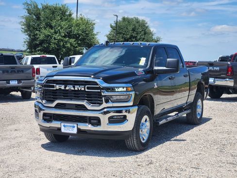 New 2026 RAM 2500 Tradesman w/ Chrome Appearance Group AWD/4WD image 2