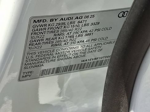 Certified 2026 Audi Q8 Premium Plus AWD/4WD image 27