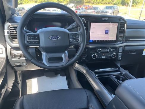 New 2026 Ford F350 Lariat w/ FX4 Off-Road Package image 18