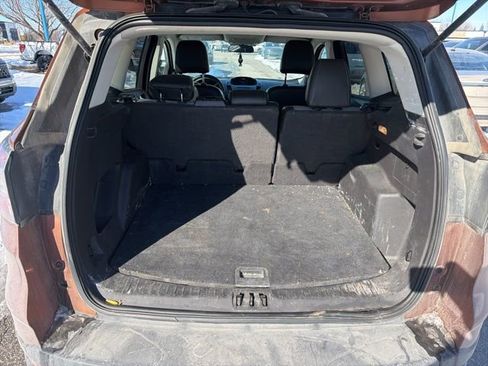 Used 2017 Ford Escape SE w/ SE Sport Appearance Package image 6