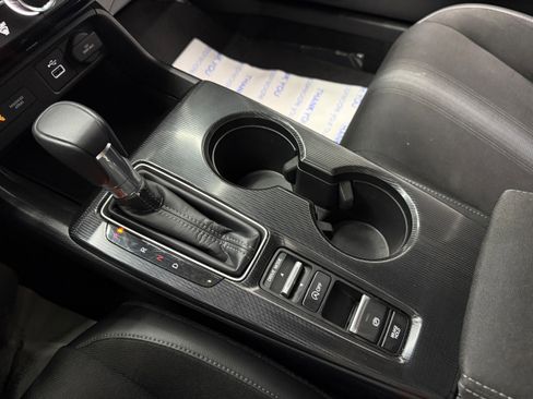 Used 2024 Honda Civic Sport image 19