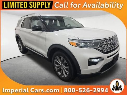 Used 2023 Ford Explorer Limited AWD/4WD image 1