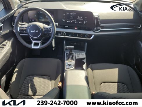 Certified 2025 Kia Sportage LX FWD image 15