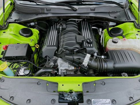 Used 2023 Dodge Charger Scat Pack RWD image 30