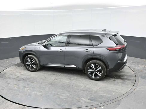 Used 2023 Nissan Rogue SL AWD/4WD image 28