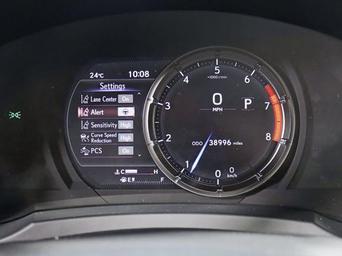 Used 2022 Lexus IS 350 F Sport image 19