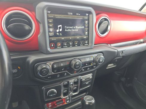 Used 2020 Jeep Gladiator Rubicon image 32