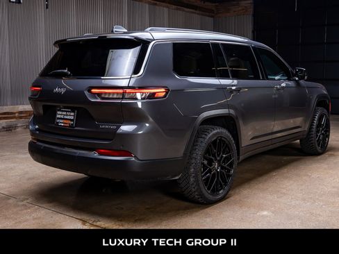 Used 2023 Jeep Grand Cherokee L Limited w/ Luxury Tech Group II image 10