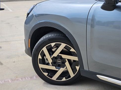 Used 2025 MINI Cooper Countryman SE image 5