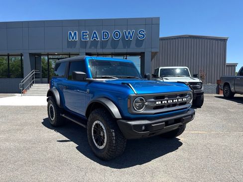 Used 2023 Ford Bronco Big Bend w/ Sasquatch Package AWD/4WD image 5