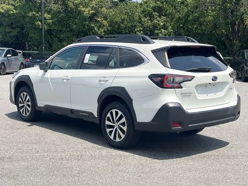 Certified 2023 Subaru Outback Premium AWD/4WD image 11