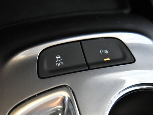 Used 2024 Chevrolet Malibu LT FWD image 23