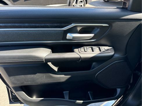 Used 2023 RAM 1500 Big Horn AWD/4WD image 19