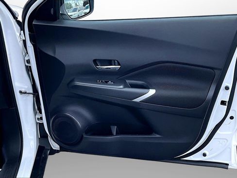 Used 2023 Nissan Kicks SV FWD image 26