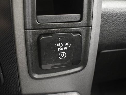 Used 2017 RAM 1500 Rebel w/ Luxury Group image 42