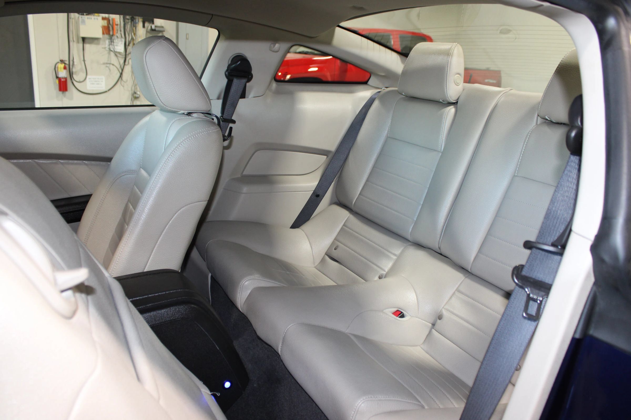 Used 2011 Ford Mustang Premium w/ Security Pkg RWD image 21