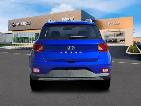 New 2026 Hyundai Venue SEL FWD image 25