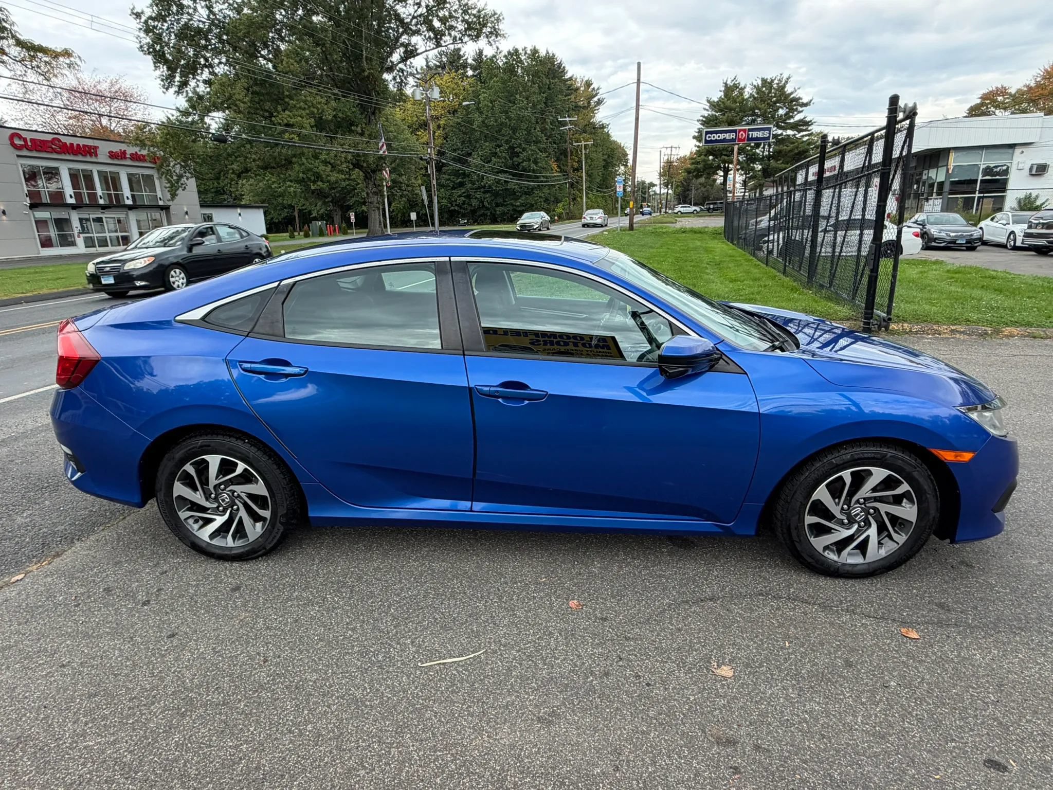Used 2016 Honda Civic EX image 4