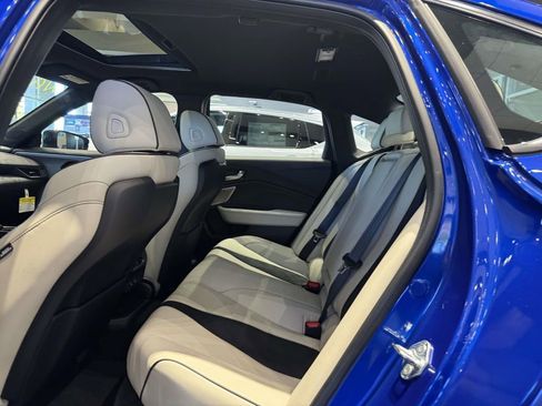 New 2025 Acura TLX SH-AWD w/ A-SPEC Pkg image 9