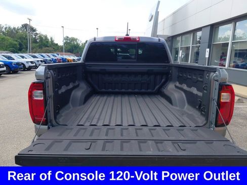 Used 2023 GMC Canyon Denali AWD/4WD image 15