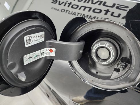 Used 2016 Ford Mustang Shelby GT350R w/ GT350R Equipment Group 920A image 42